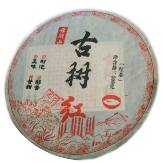 Красный чай "Гушу Булан шань" блин 200 г (фаб. Гу Чаюань, Юннань Мэнхай), 2015 г